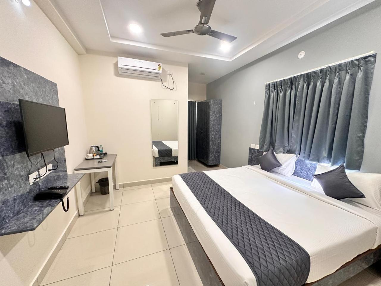 Hotel Aerotel,Hyderabad 商沙巴 外观 照片