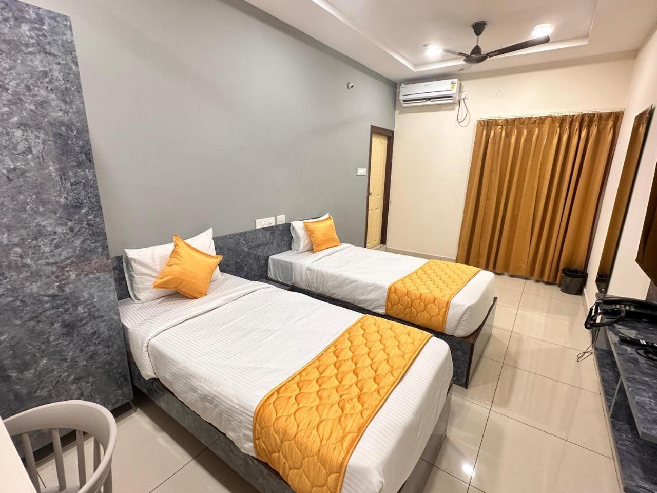 Hotel Aerotel,Hyderabad 商沙巴 外观 照片